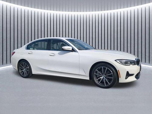 2021 BMW 330 i xDrive