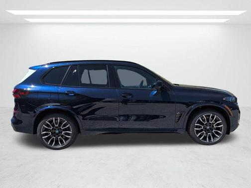 Tanzanite Blue II Metallic 2026 BMW X5 PHEV xDrive50e
