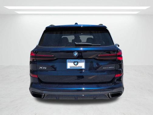 Tanzanite Blue II Metallic 2026 BMW X5 PHEV xDrive50e