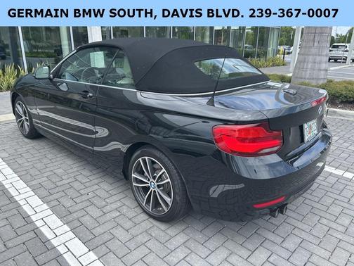 2019 BMW 230 i
