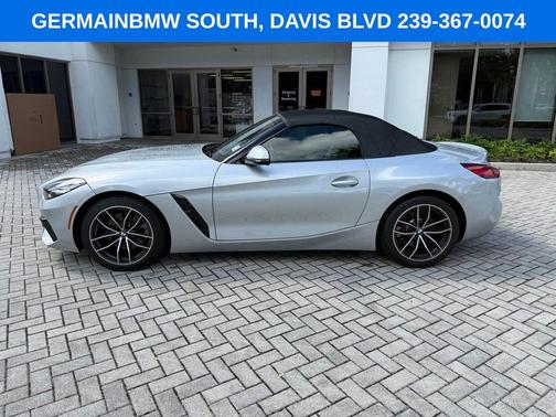 Glacier Silver Metallic 2021 BMW Z4 sDrive30i
