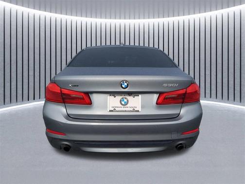 2019 BMW 530 i xDrive