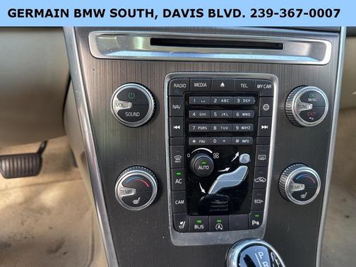 2015 Volvo XC60 T5 Premier