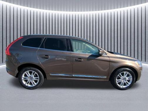 2015 Volvo XC60 T5 Premier