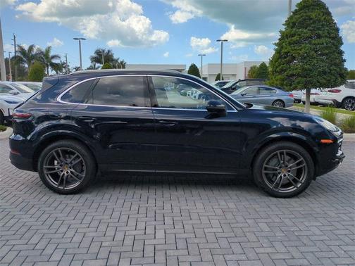 2019 Porsche Cayenne S