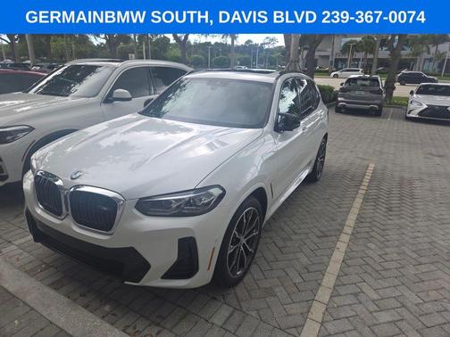 Mineral White Metallic 2024 BMW X3 M40i