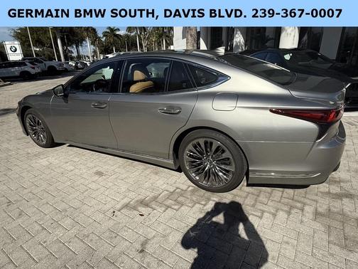 2022 Lexus LS 500 Base