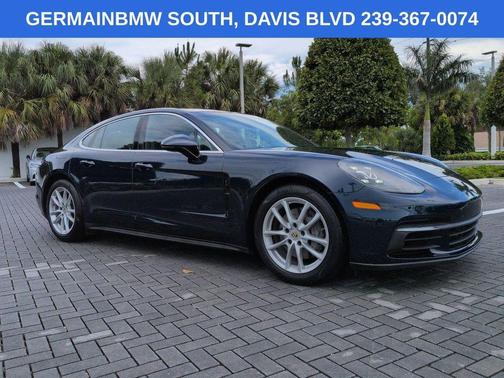 Sapphire Blue Metallic 2018 Porsche Panamera 4S