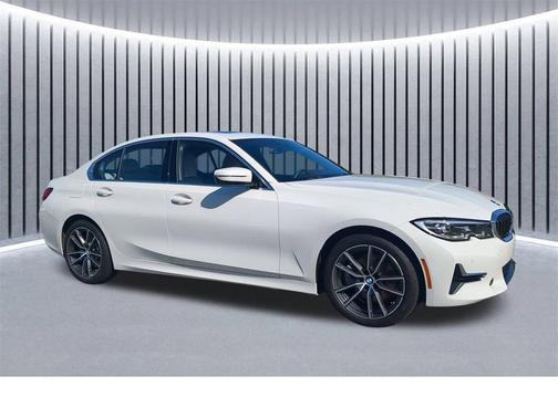 2020 BMW 330 i