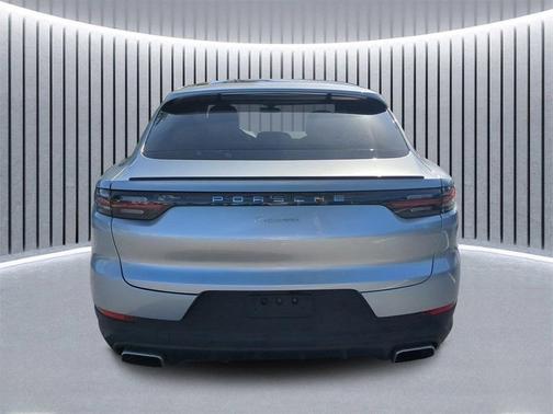 2022 Porsche Cayenne AWD