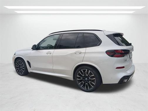 2026 BMW X5 PHEV xDrive50e