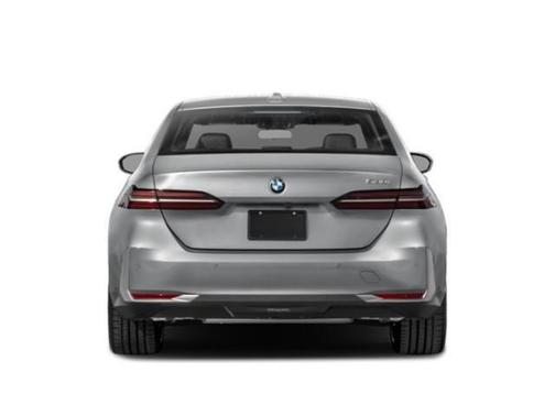 2025 BMW 530 i