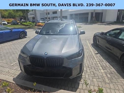 Gray Metallic 2024 BMW X5 xDrive40i