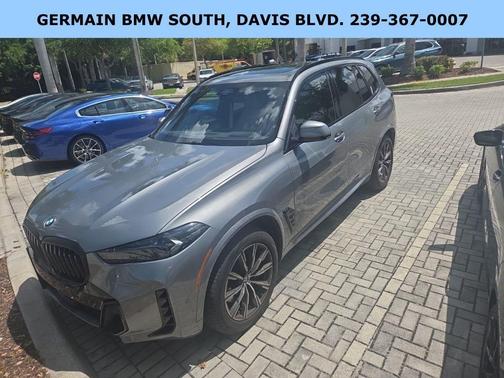 Gray Metallic 2024 BMW X5 xDrive40i