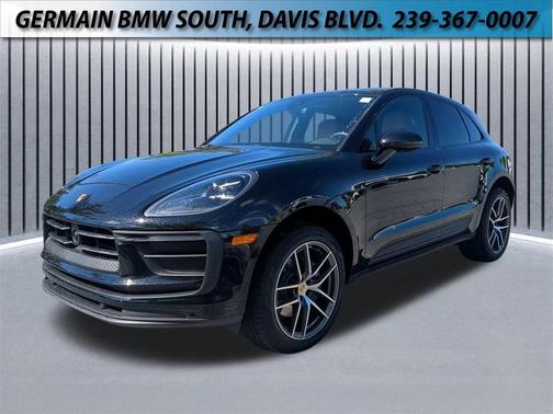 2025 Porsche Macan Base