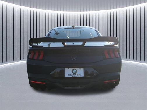 2024 Ford Mustang Dark Horse