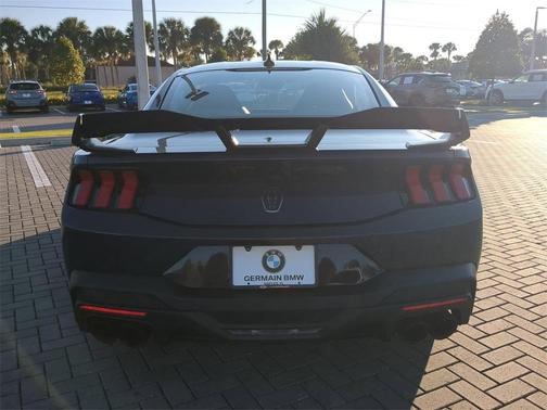 2024 Ford Mustang Dark Horse