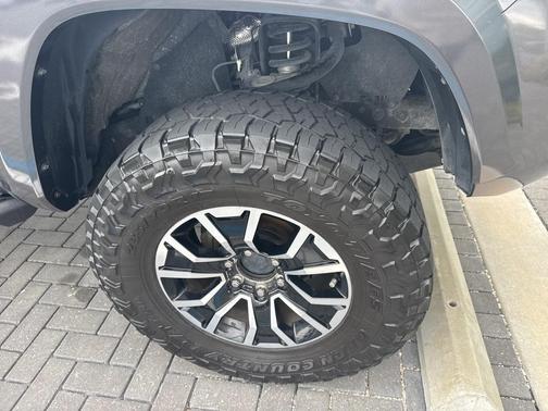 2021 Toyota Tacoma TRD Sport