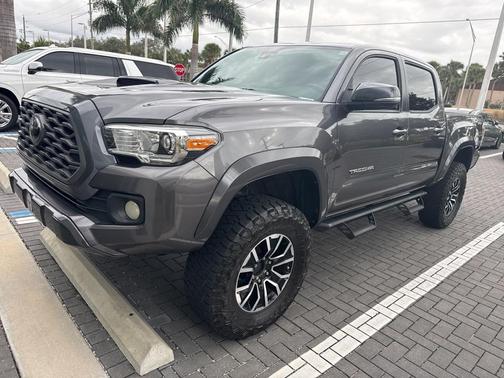 2021 Toyota Tacoma TRD Sport