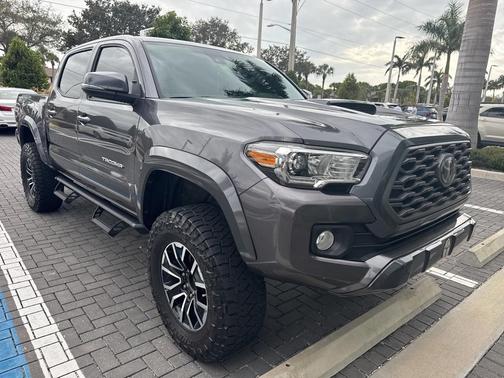 2021 Toyota Tacoma TRD Sport