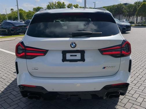 2024 BMW X3 M40i