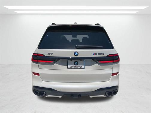 2026 BMW X7 M60i
