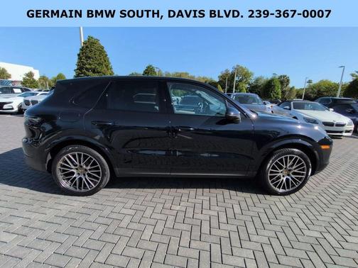 2022 Porsche Cayenne S