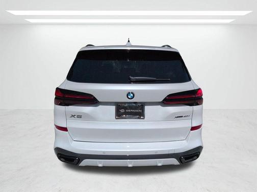 Mineral White Metallic 2026 BMW X5 xDrive40i
