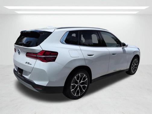 Alpine White 2026 BMW X3 30 xDrive