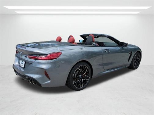 2025 BMW M8 Competition