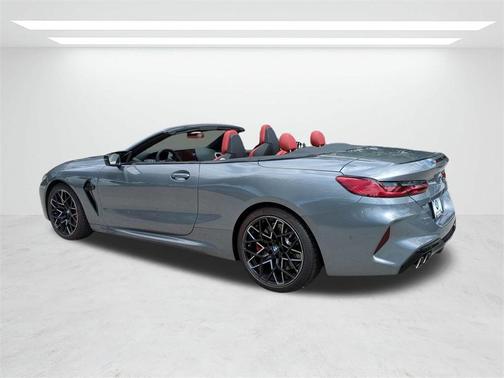 2025 BMW M8 Competition