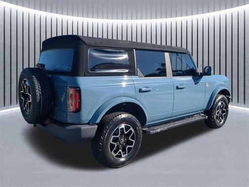 2021 Ford Bronco Outer Banks
