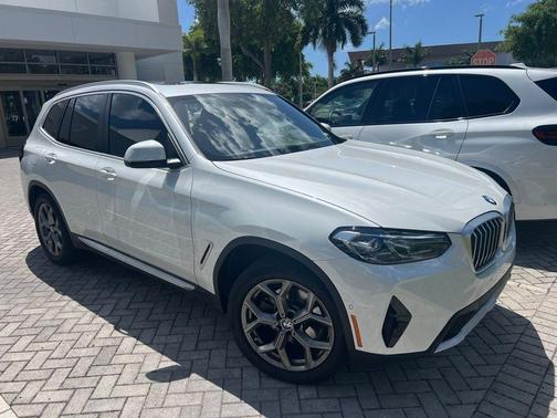 White Metallic 2024 BMW X3 xDrive30i