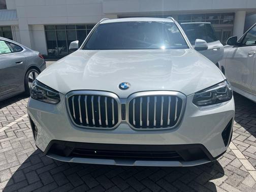 White Metallic 2024 BMW X3 xDrive30i