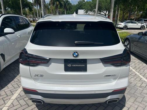 White Metallic 2024 BMW X3 xDrive30i