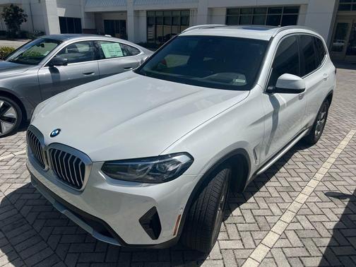 White Metallic 2024 BMW X3 xDrive30i