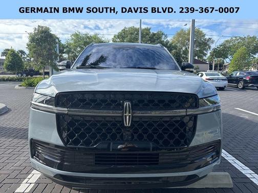 Gray Mist 2025 Lincoln Navigator L Reserve