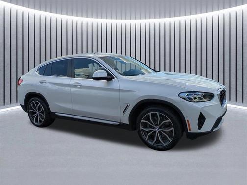 2023 BMW X4 xDrive30i