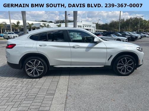 2023 BMW X4 xDrive30i