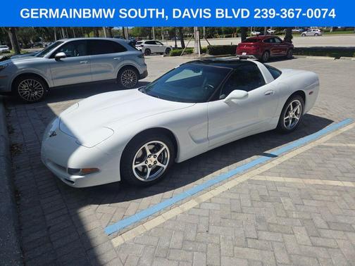 2004 Chevrolet Corvette Base