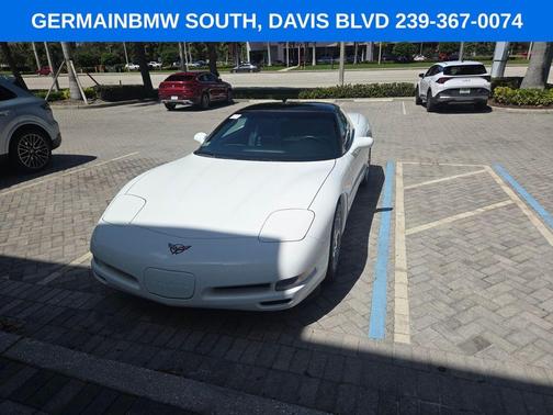 2004 Chevrolet Corvette Base