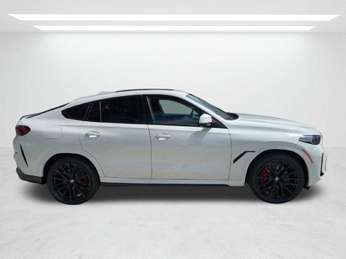 Alpine White 2027 BMW X6 xDrive40i
