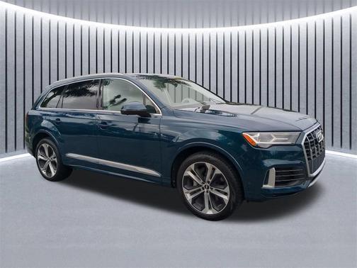 2020 Audi Q7 55 Premium Plus
