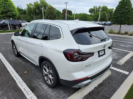 2023 BMW X3 sDrive30i