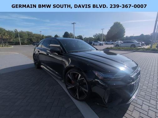 Mythos Black Metallic 2023 Audi RS 6 Avant 4.0T quattro