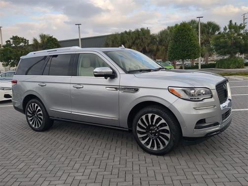 2024 Lincoln Navigator Black Label
