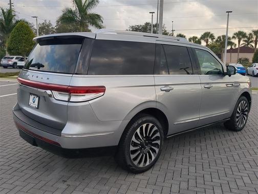2024 Lincoln Navigator Black Label