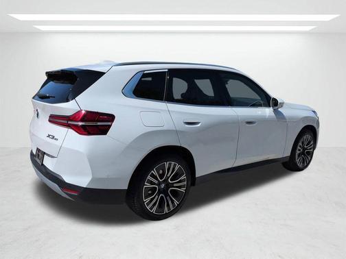 Alpine White 2026 BMW X3 30 xDrive