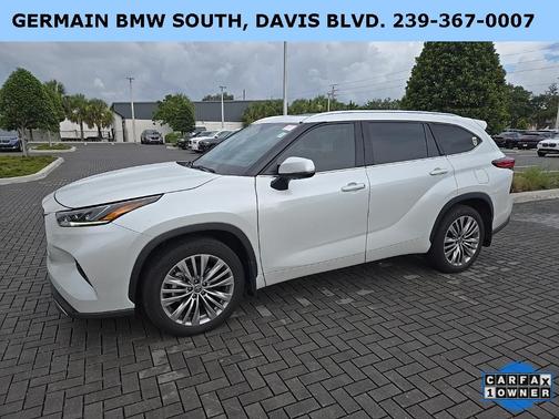 2022 Toyota Highlander Platinum