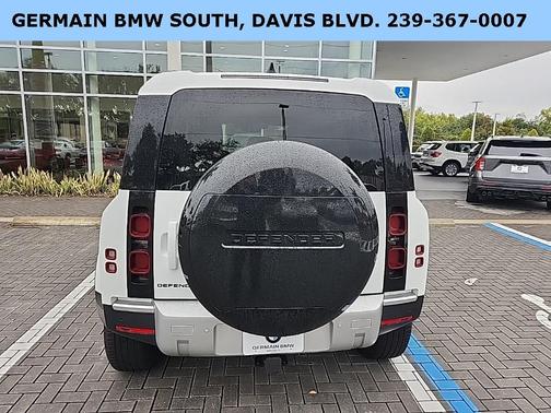 2024 Land Rover Defender P400 S